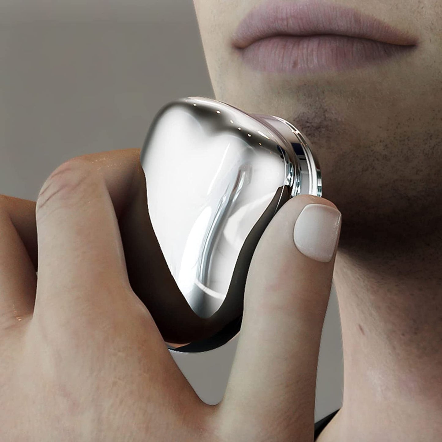 Mini Portable Electric Shaver